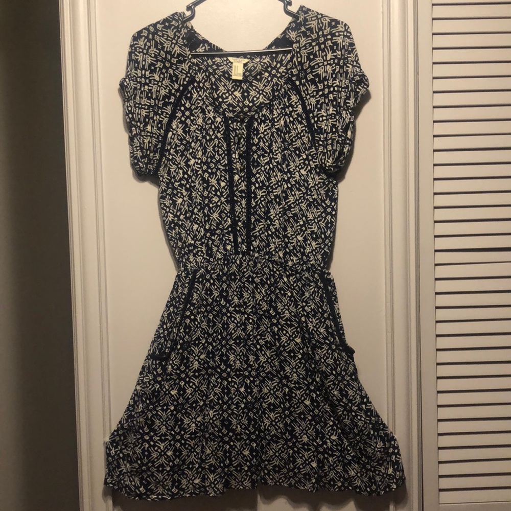 Forever 21 Navy Cream Tribal Dress
